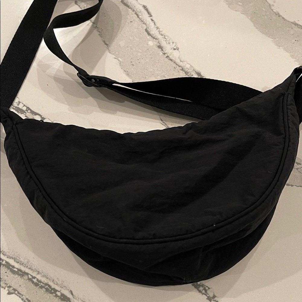 Uniqlo Black Crossbody Bag